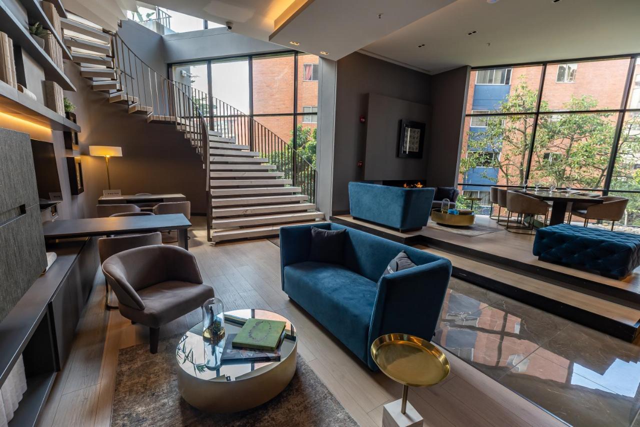 Hotel York Luxury Suites Medellin By Preferred Medellín Exterior foto The lobby of the hotel