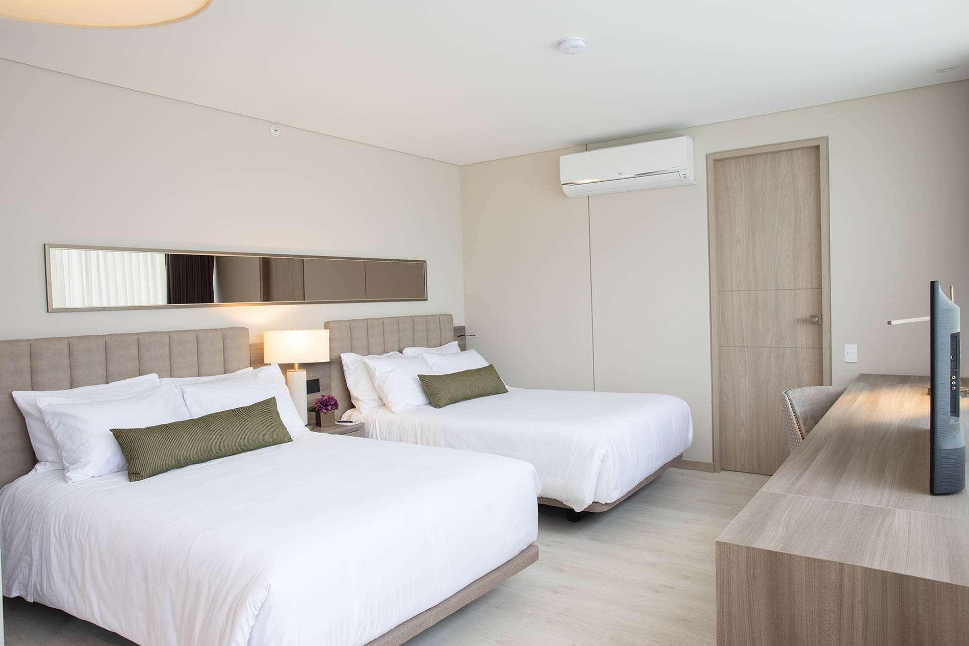 Hotel York Luxury Suites Medellin By Preferred Medellín Exterior foto A room at the hotel