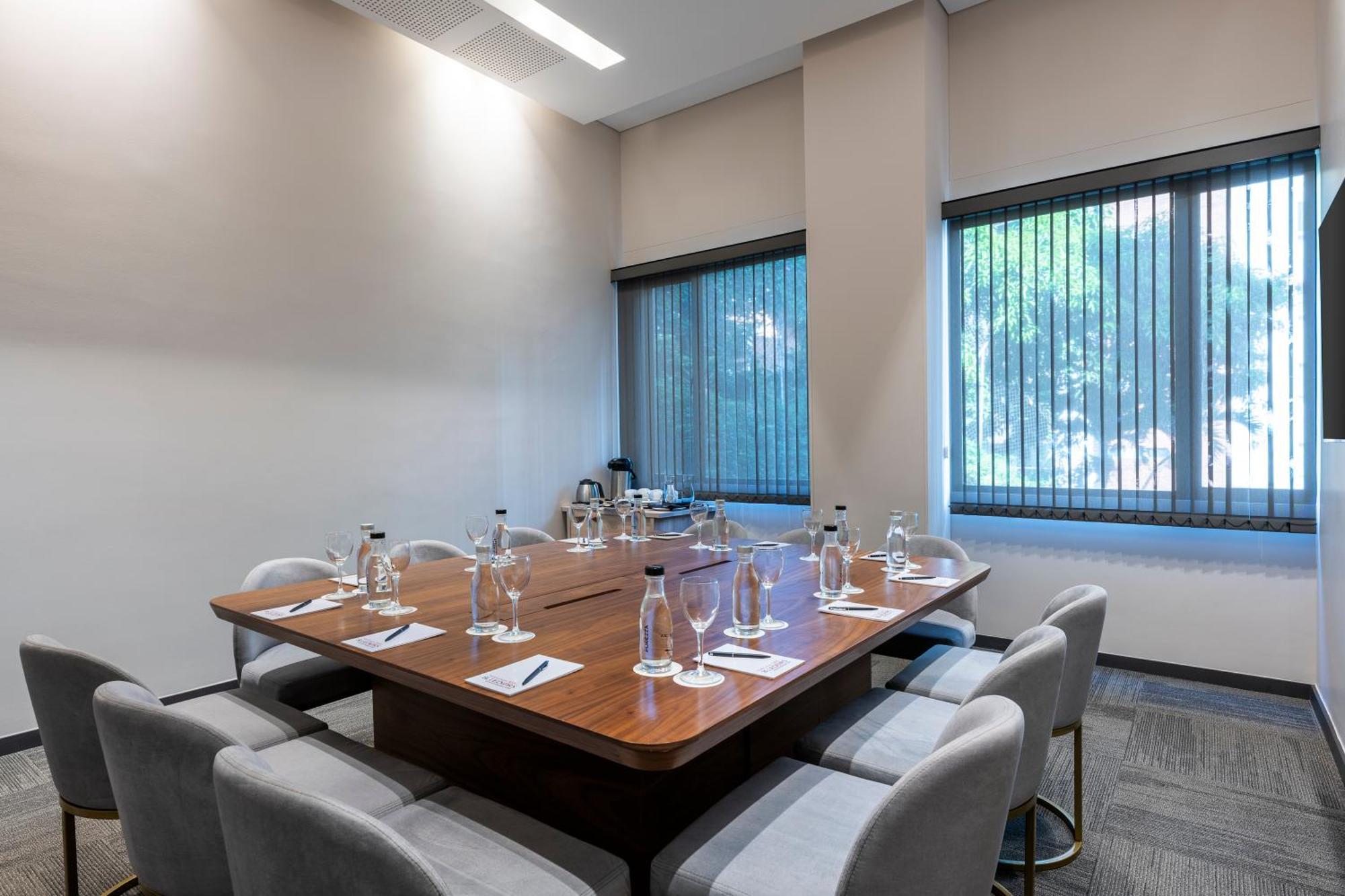 Hotel York Luxury Suites Medellin By Preferred Medellín Exterior foto Meeting room at the National Press Club